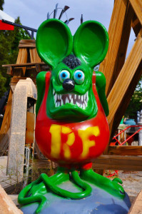 A Big Daddy Ed Roth Rat Fink statuelocated at Whoopee Antiques on interstate 25 outside of Anthony New Mexico.