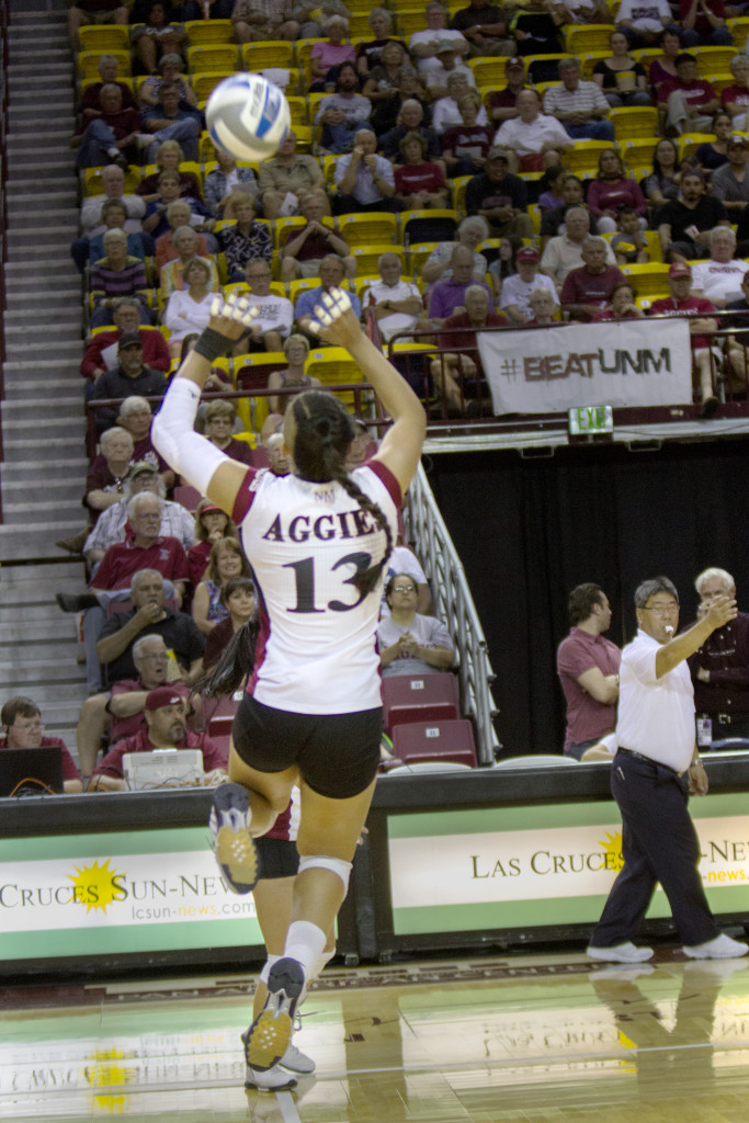 NMSU Volleybal player Nathalie Castellanos keeps the the ball off the ground