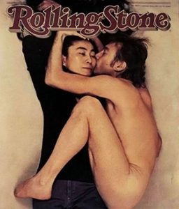 John Lennon and Yoko Ono pose for ©Annie Leibovitz . 1980 