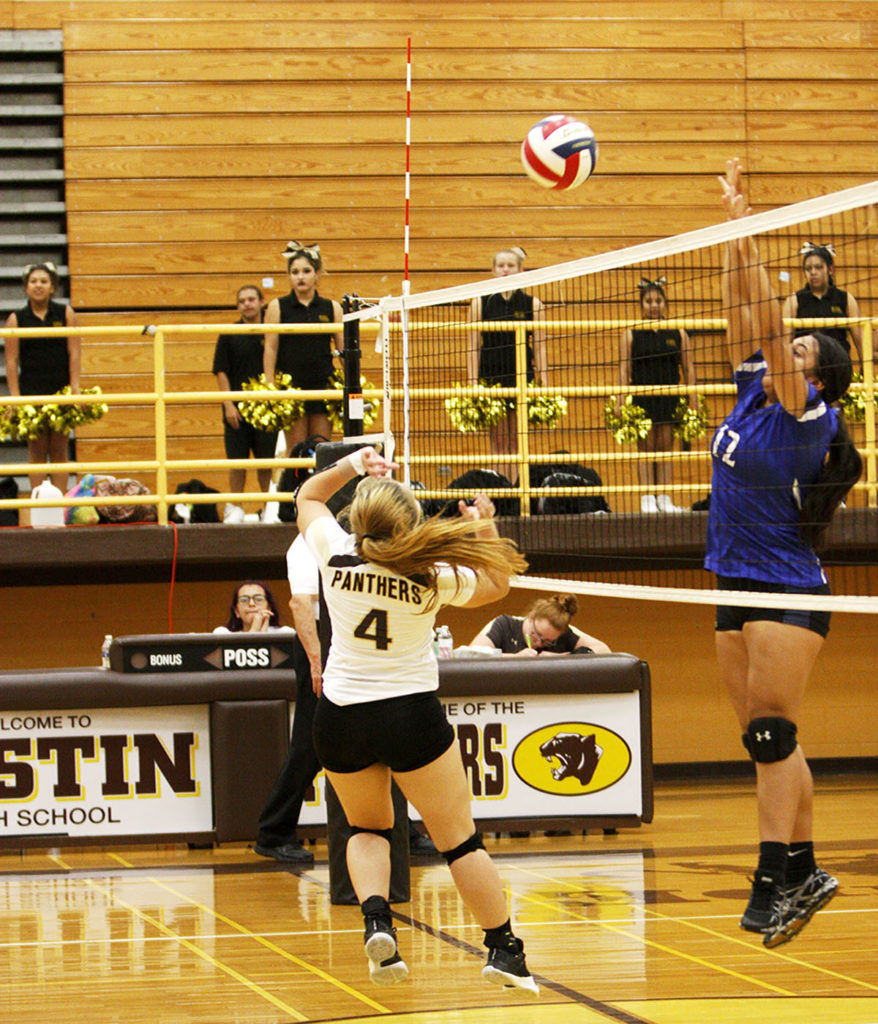 Austin High School Volleyball Homecoming – NMSU SHOOTERS